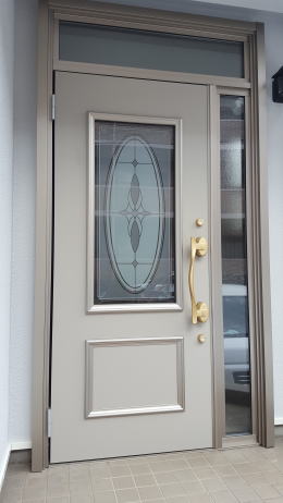 リクシル　アルミ製 玄関ドア　リシェント2　ホワイト（25-90Ａ）塗装21-01
