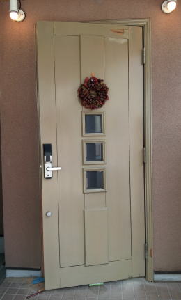 木製玄関ドア塗装修理　塗装例57-1