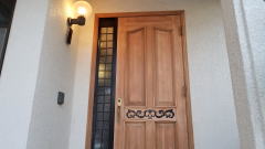藤沢市　木製玄関ドア塗装　265-03