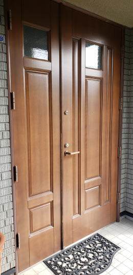 玄関ドア塗装332-01