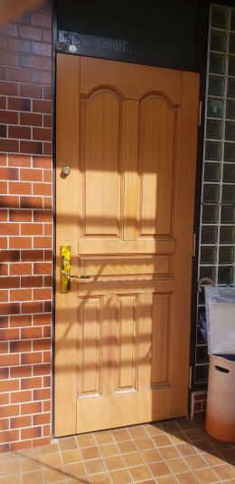 木製玄関ドア塗装例　小田原市S様邸410-01