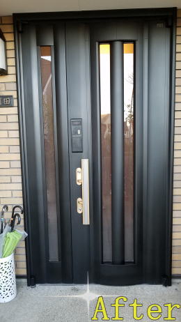 アルミ製玄関ドア塗装例34-02ドア塗装