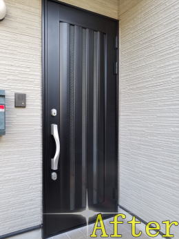 アルミ製玄関ドア塗装例37-02ドア塗装