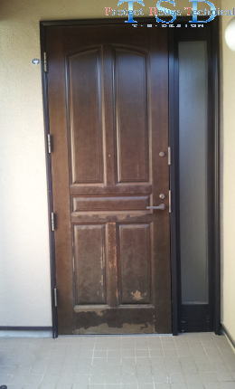 玄関ドア塗装例40塗装前
