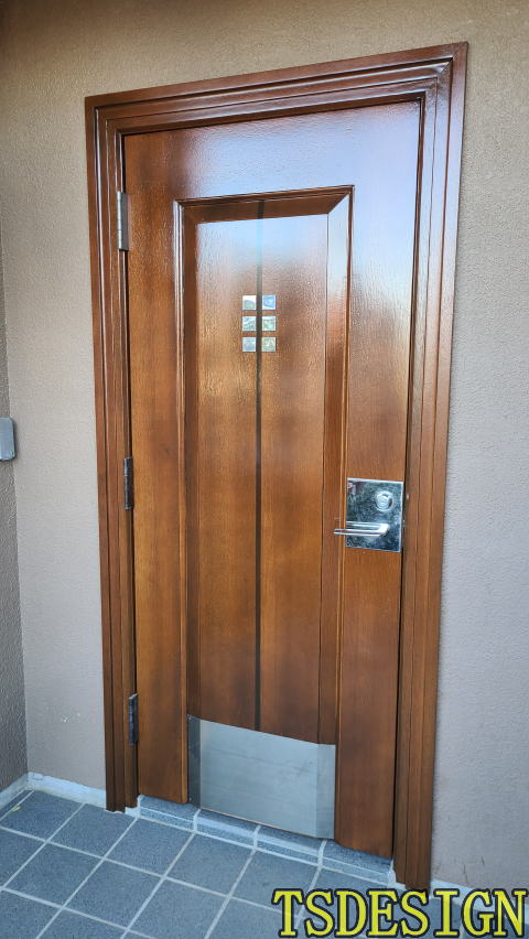 輸入玄関ドア塗装356-05