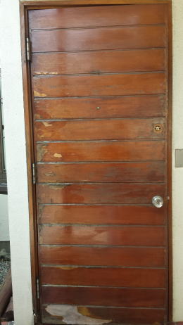 横浜市の塗装　玄関ドア塗装120-01
