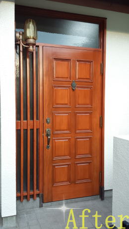 横浜市木製玄関ドアの塗装例171-2