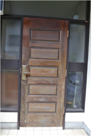 木製玄関ドアの塗装写真横浜市178-1