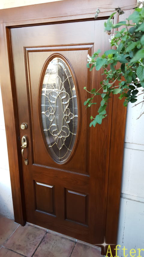 輸入木製玄関ドアの塗装写真183-5