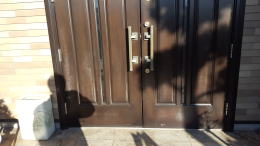 木製 玄関ドア塗装完成243-1
