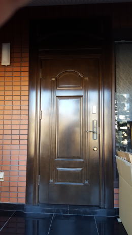 木製 玄関ドア塗装完成244-1