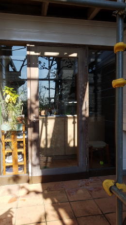 木製玄関ドア塗装　256-01　ＴＳＤＥＳＩＧＮ横浜市
