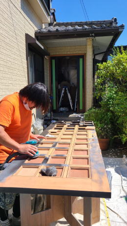 木製玄関ドア　塗装409-03横浜市青葉区で玄関ドア塗装