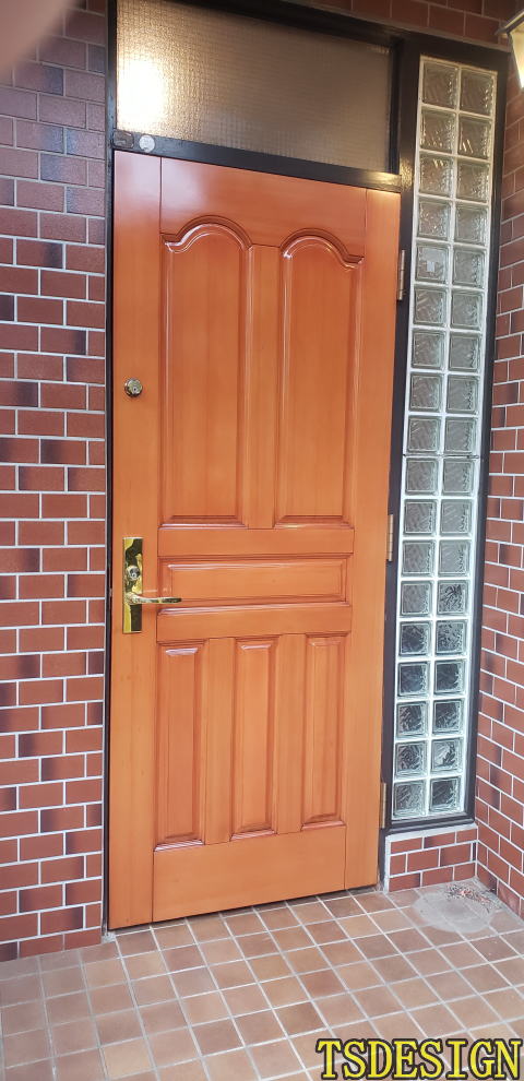 木製玄関ドア塗装例　小田原市S様邸410-05
