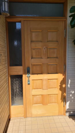 ヤマハ玄関ドア塗装例　461-06