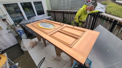 玄関ドア塗装例　逗子市466-03