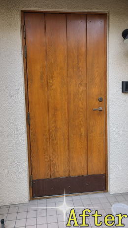 玄関ドア塗装例　横浜市港南区469-02