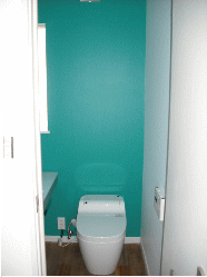 ドライウォールによる内装壁塗装　色分け塗装見本ブルーグリーン